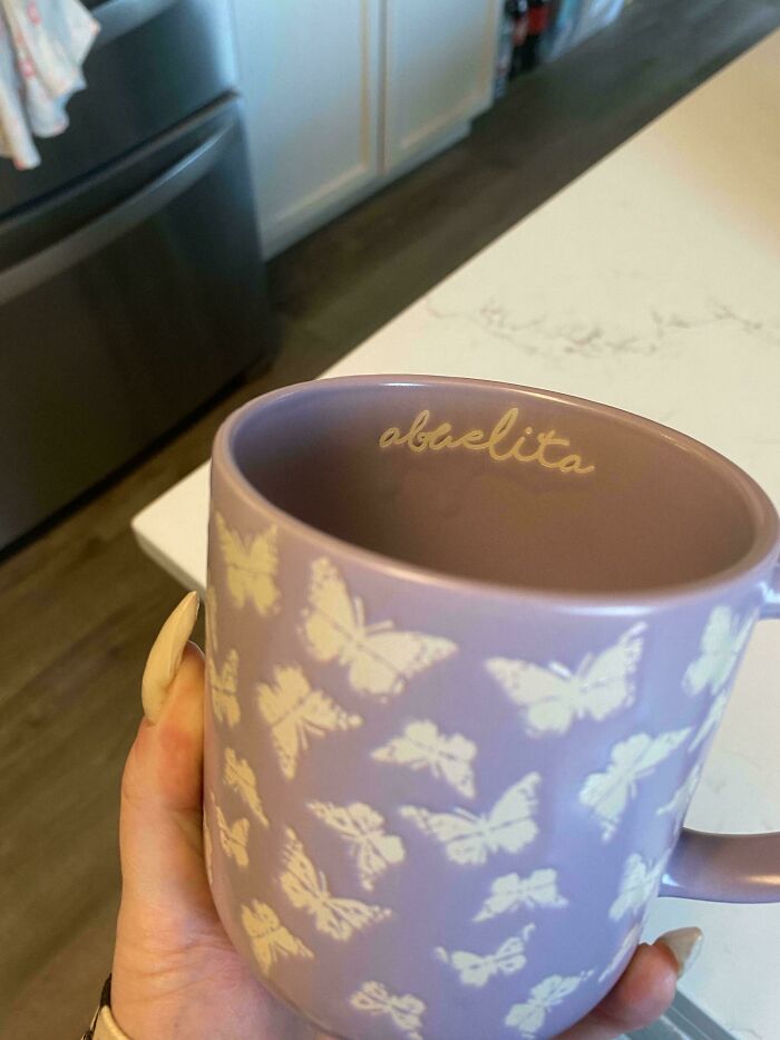 Mom Got A Random Mug, Then… Surprise! I’m Pregnant!