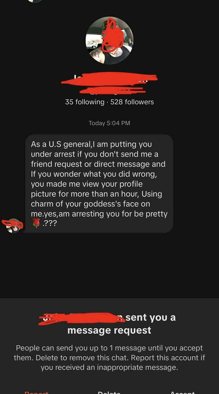 Someone Sent This Disaster Of A First Message To My Friend (And Nope, It Didn’t Work)