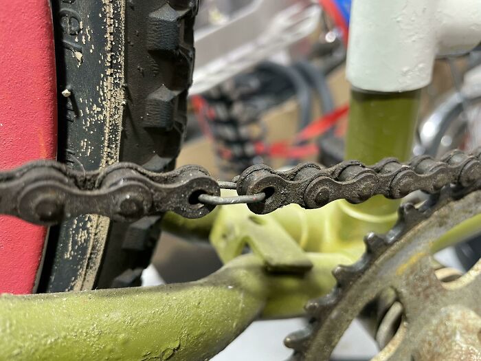These 50 Wild Fixes Are So Weird They Actually Kinda Work!
