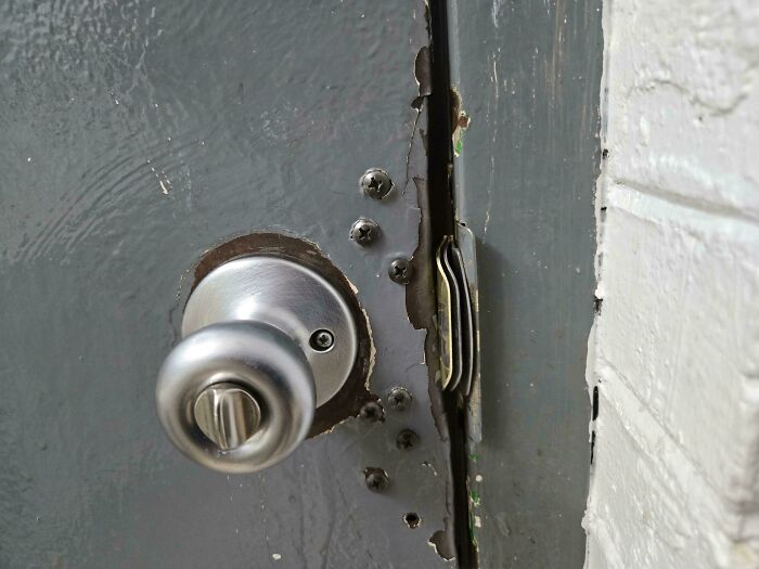These 50 Wild Fixes Are So Weird They Actually Kinda Work!