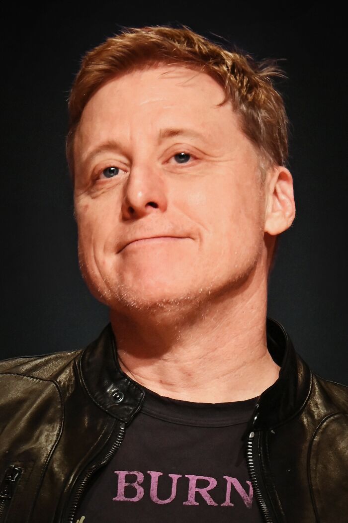 Alan Tudyk, The Voice Master, 55