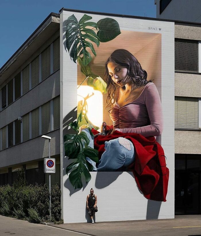Whoa! 50 Murals That Turn Boring Walls Into WOW Moments