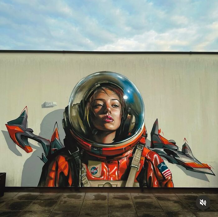 Whoa! 50 Murals That Turn Boring Walls Into WOW Moments
