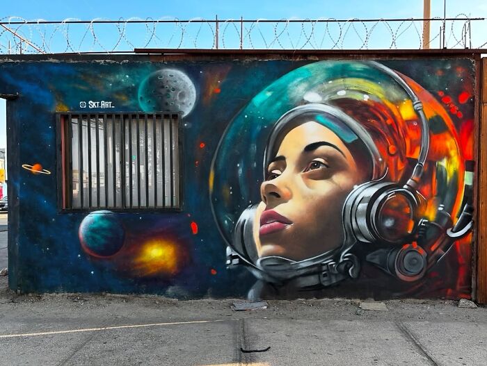 Whoa! 50 Murals That Turn Boring Walls Into WOW Moments