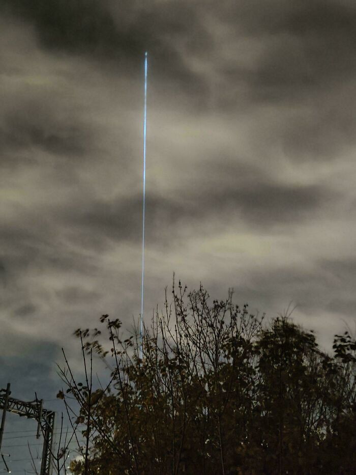 A Beam of Light Shooting Out of London—Is It Alien? Art? Or Just Epic Photography?