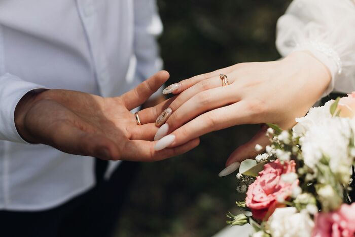 Why Some Women Totally Refuse To Change Their Last Name After Marriage