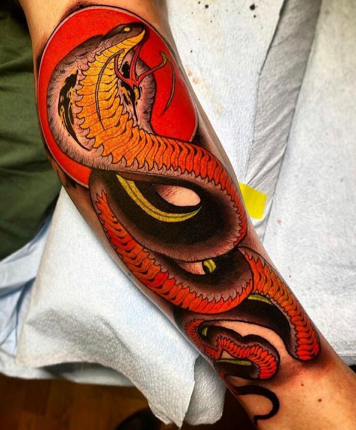 36 Neo-Traditional Tattoos That Will Make You Say 'Whoa, I Want That!'