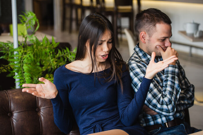 Wait, They Really Stay Together? 31 Wild Reasons Why People Stick It Out In Love-Hate Marriages