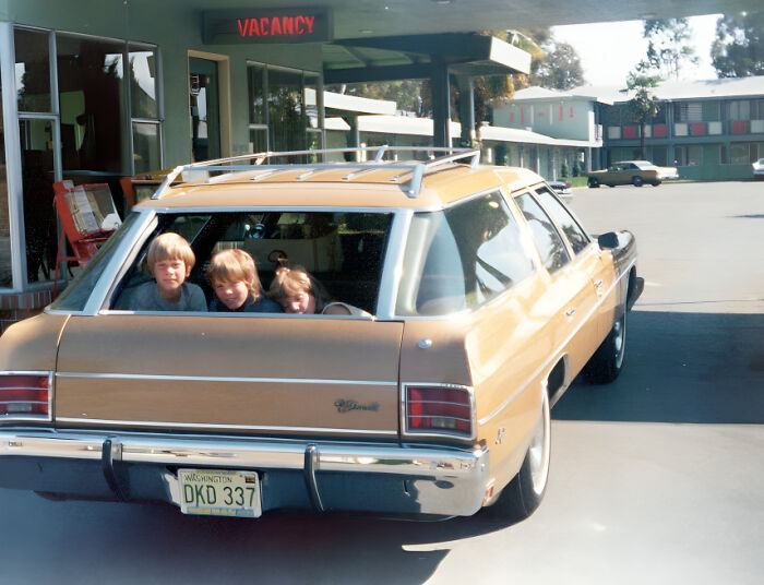 June 1974: Back Of The Wagon Flights With The Window Wide Open