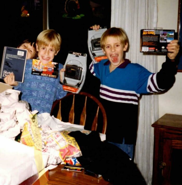 Twin Bros Rocking SNES And Walkmans Like Pros