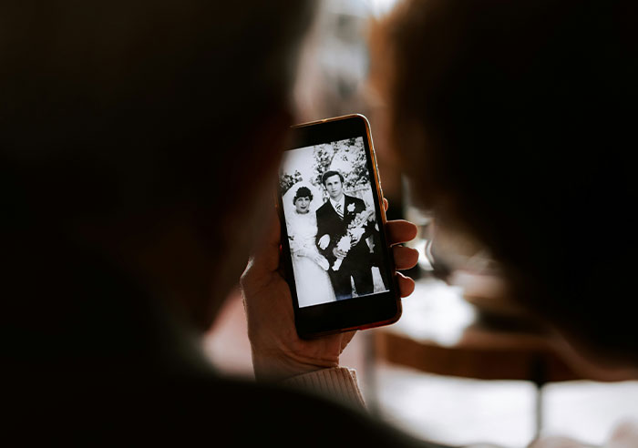 Wait, Animals Outsmarting Us? 43 Creepy (and Crazy Cool) Tales of Brains in Action