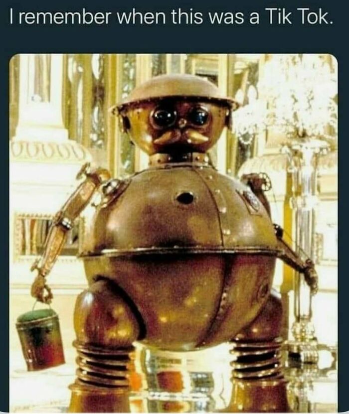 Get Ready to LOL: The 95 Funniest ’90s Memes That’ll Totally Take You Back