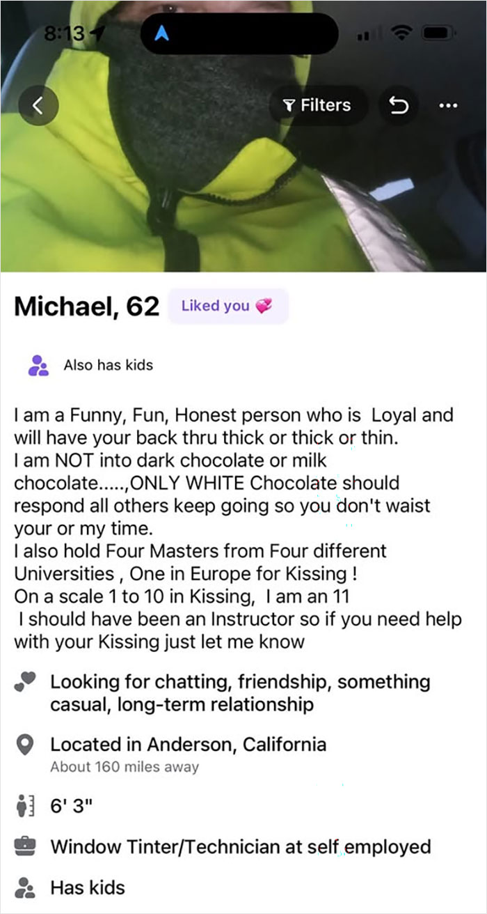 Oops! These Dating Profiles Are So Cringey, You'll Laugh (or Cry) Out Loud
