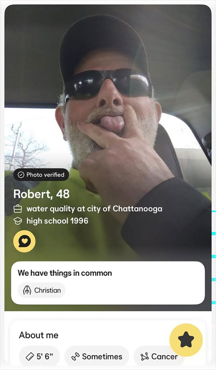 Oops! These Dating Profiles Are So Cringey, You'll Laugh (or Cry) Out Loud