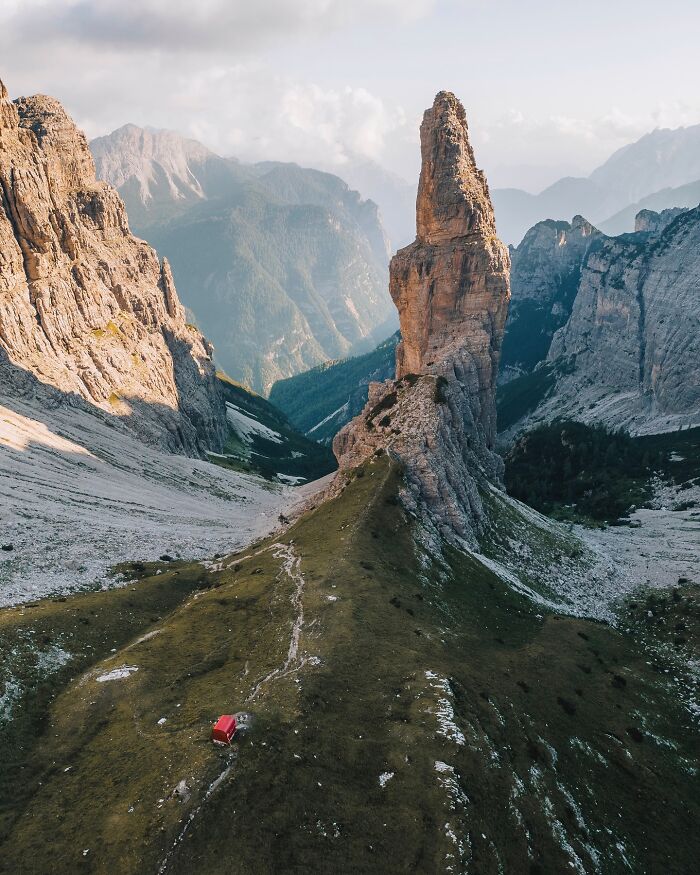 Wait, These 49 Mountain Pics Are Seriously That Unreal?
