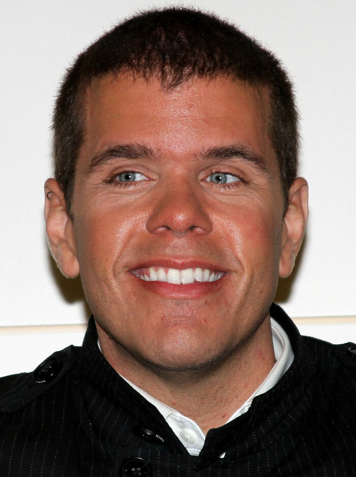 Perez Hilton: Gossip’s Unofficial Mayor, 48