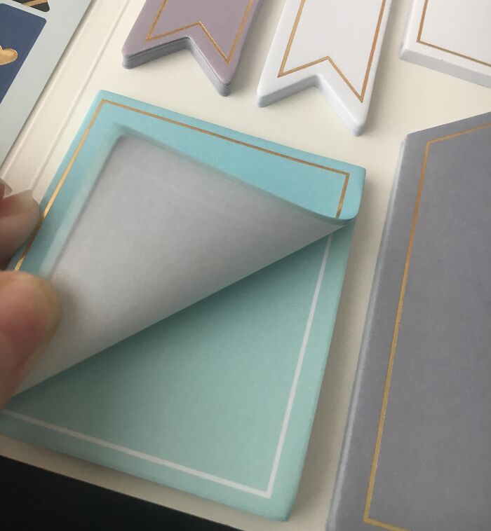 Sticky Notes with a ‘Golden’ Border... But Where’s the Gold?