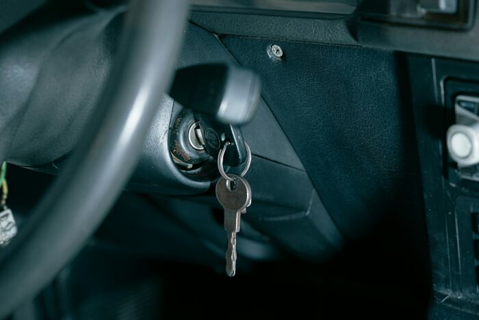 Thief Tried To Swipe My Jeep, Ended Up Refueling It And Getting Caught