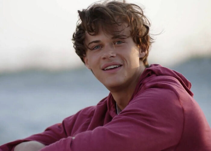 Christopher Briney: The Up-And-Coming Heartthrob