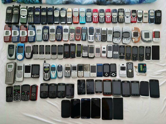 Vintage Mobile Phones Collector Since 2006: Dialing Back In Style