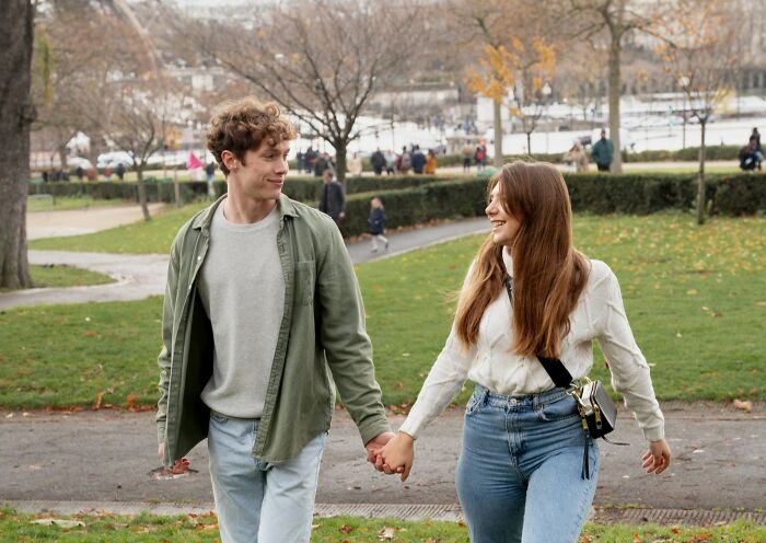 Wait, Women Actually Found Out These Things Weren't Normal?!