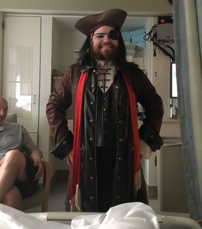 Hospital Pirate Alert: Brother Shows Up In Full Swashbuckling Gear!