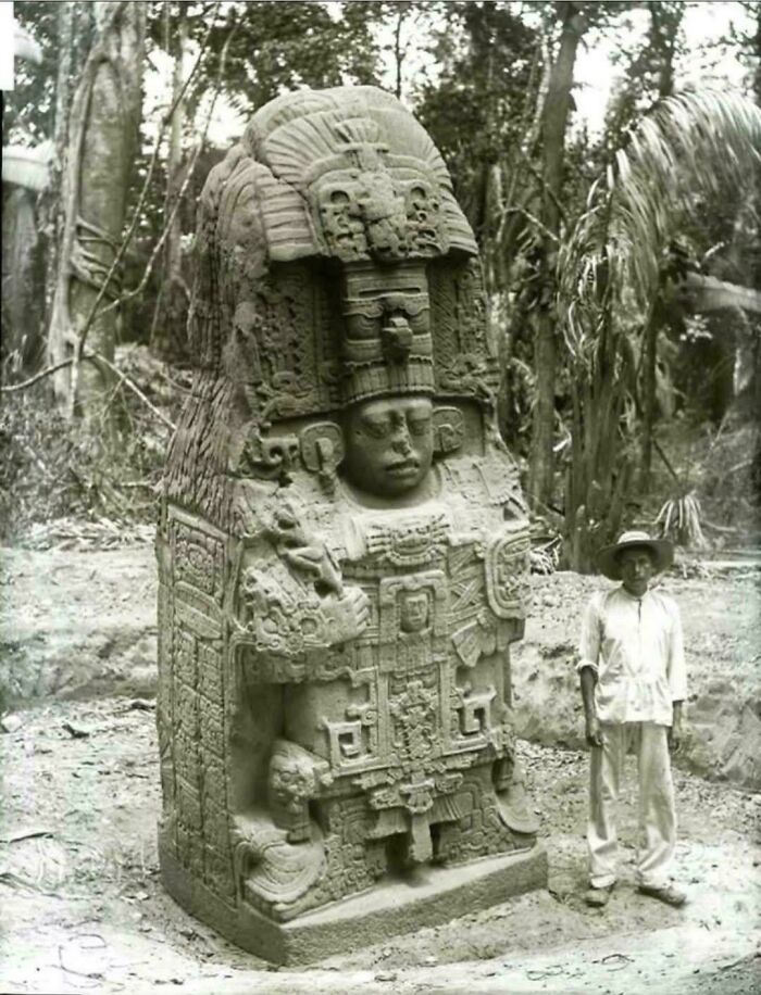 1800s Jungle Explorers Photographed Ancient Maya Stela K In Guatemala - Spooky Cool!