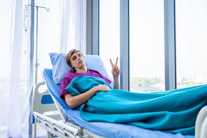 37 Wild (and Hilarious) Things Patients Said While Loopy Under Anesthesia