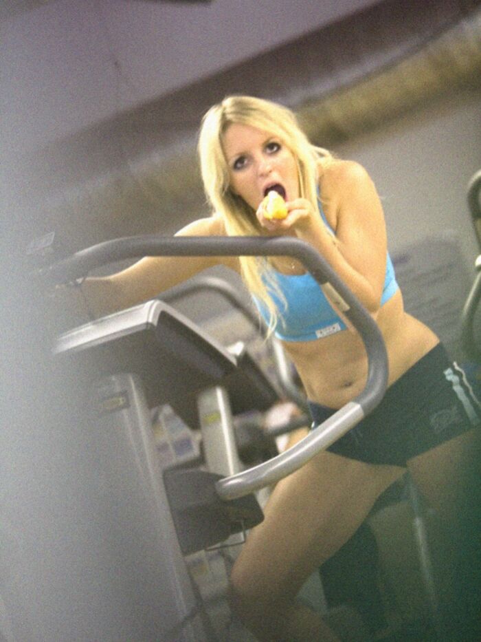 Britney Spears Goes Classic