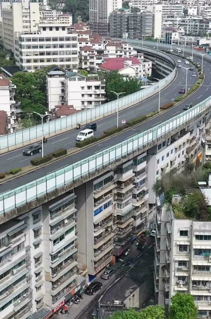China Says: Let's Build a Highway... on TOP of Apartments!