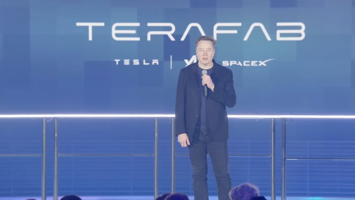 Wait, They Actually Ranked That?! 41 People We Used to Idolize Until the Truth Crashed the Party