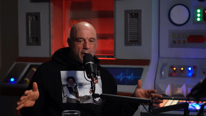 Wait, They Actually Ranked That?! 41 People We Used to Idolize Until the Truth Crashed the Party