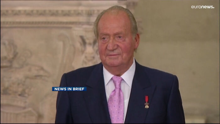 Wait, They Actually Ranked That?! 41 People We Used to Idolize Until the Truth Crashed the Party