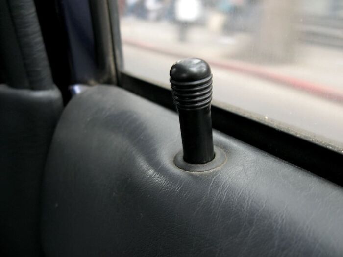 37 Epic Ways People Gave Rude Jerks a Taste of Their Own Medicine