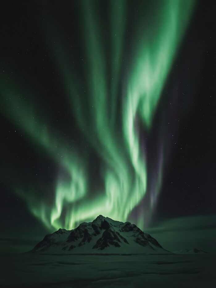 Wait, This AI Made Nature Look THIS Real? (40 Pics of Mind-Blowing Scenes)