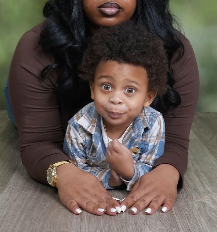 Wait Till You See This Mom And Son's Hilariously Awkward Photoshoot!