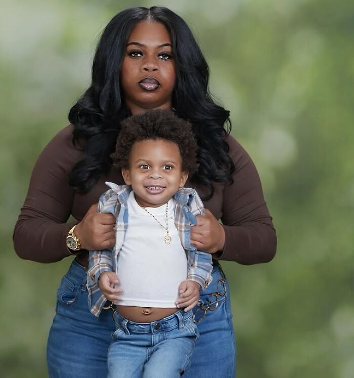 Wait Till You See This Mom And Son's Hilariously Awkward Photoshoot!
