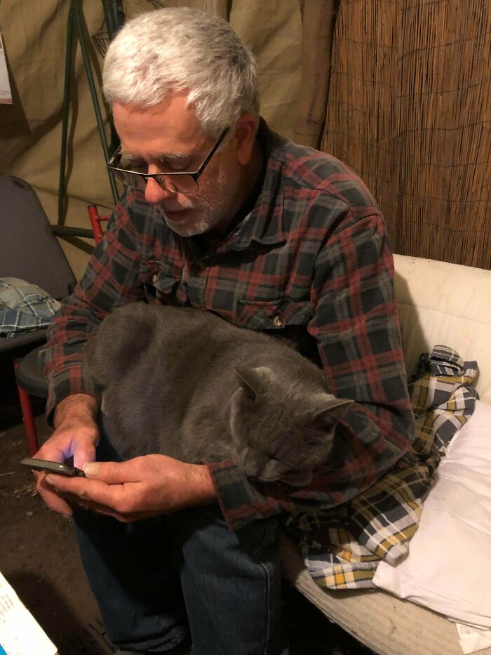 Dad Didn’t Like Mouse. Mouse Didn’t Like Dad. Now Besties.