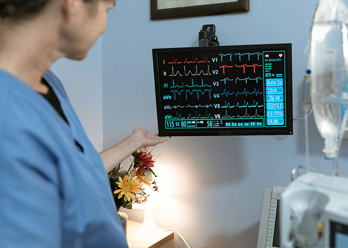 Night Shift Nurses Spill: The Weirdest Stuff They’ve Seen at Work