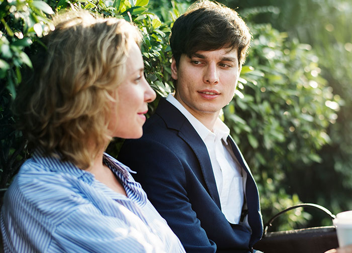 Wait, They Actually Noticed These Sneaky Cheating Signs?!