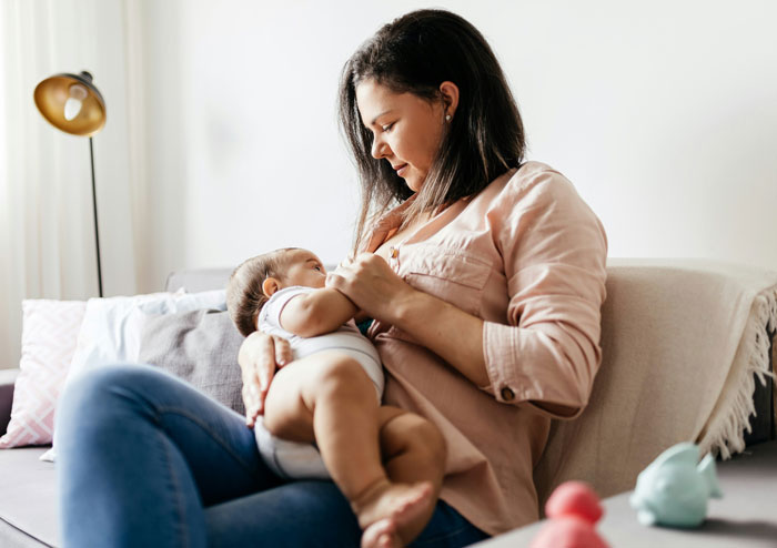 MIL Hates That I’m Breastfeeding and Won’t Shut Up About It