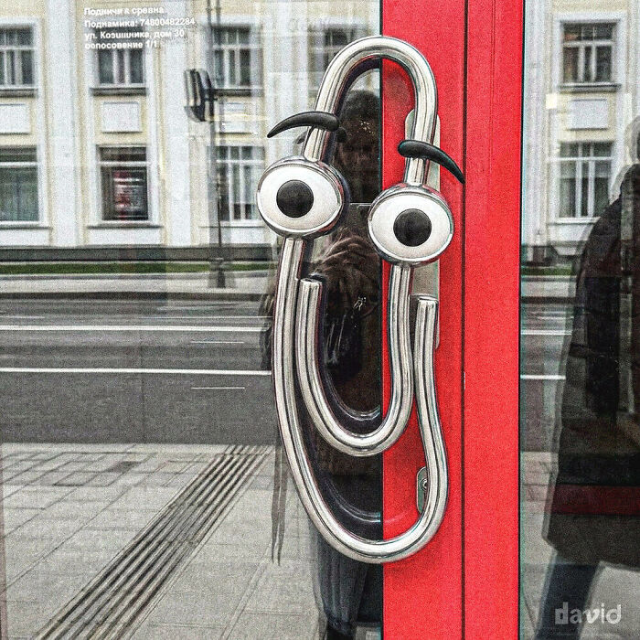 Clippy Door Handle