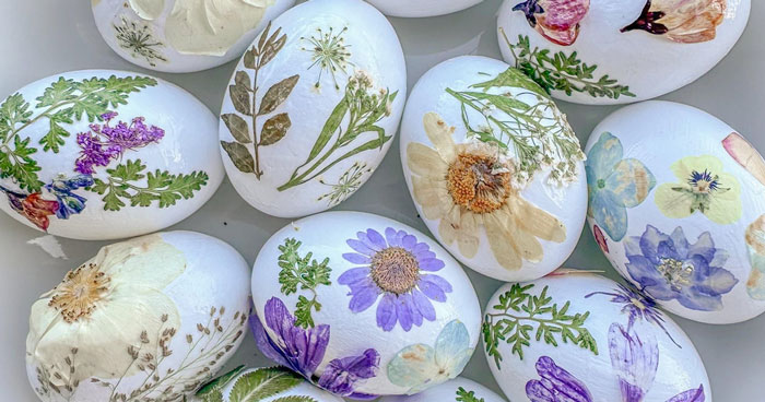 20 Egg Decorating Hacks That Make Basic Dye Kits Look Boring
