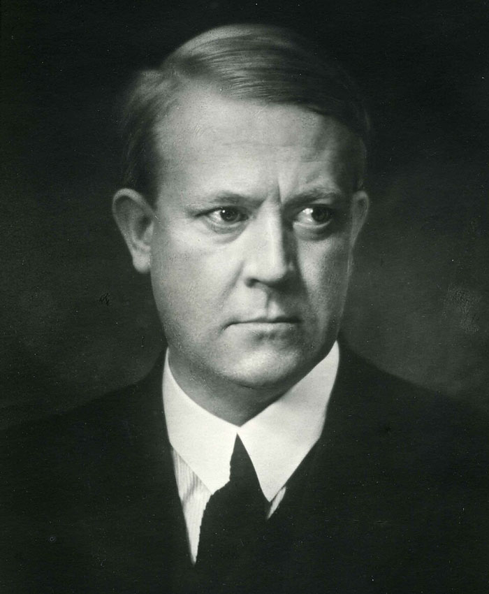 Let's Rank Some of History's Biggest Ouch Moments (AKA Betrayals That Made Us Go 'Wow, Really?')