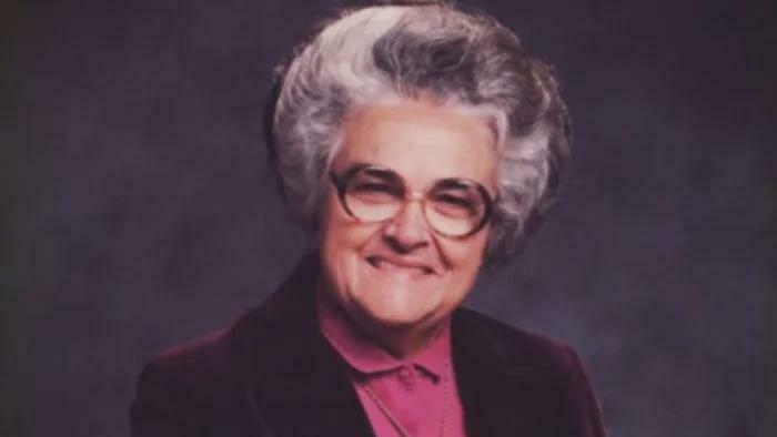 Woman Walks Ahead During Hike, Then Disappears Forever