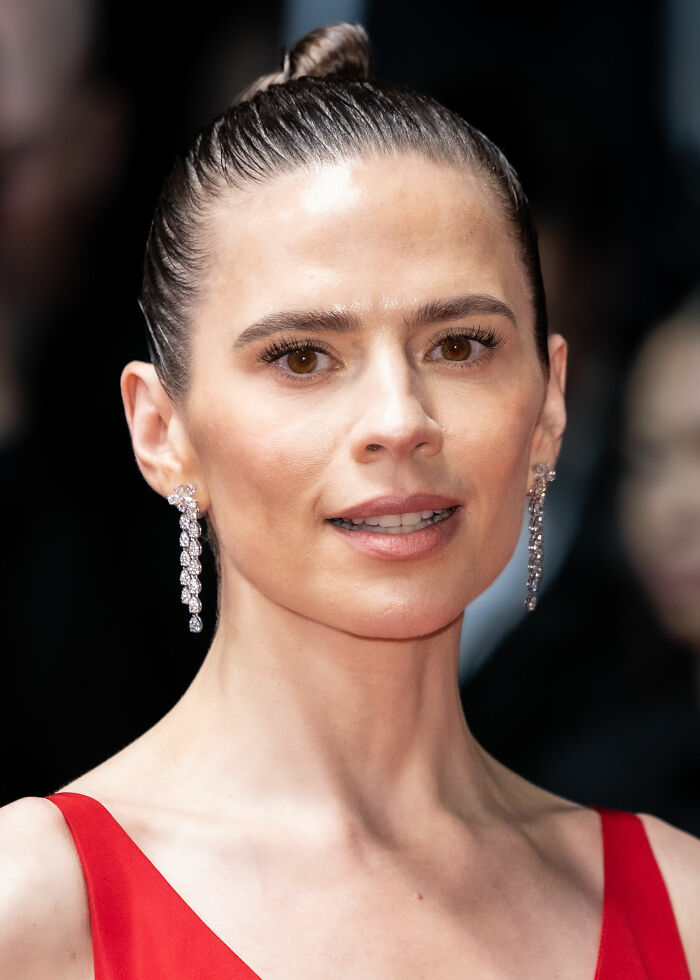 Hayley Atwell, The Marvel Agent Who’s Also Awesome Offscreen, 44