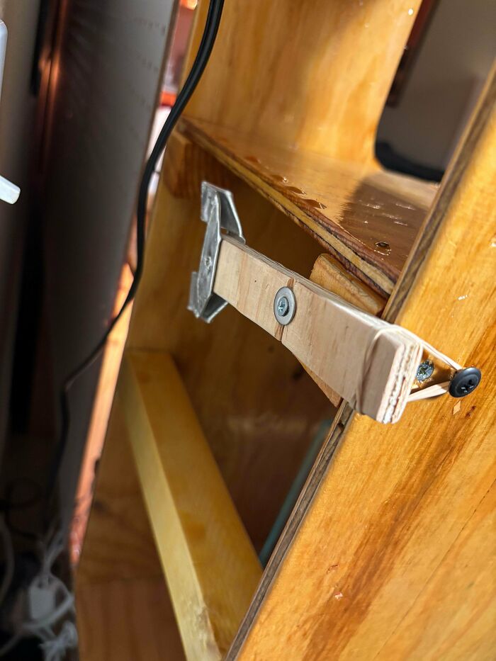 Forgotten Light Switch? No Problem