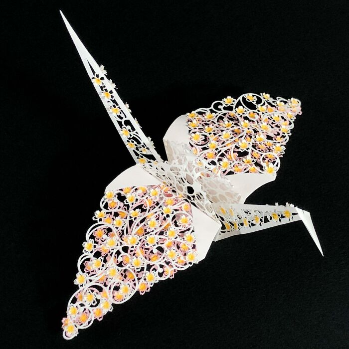 Wait, This Artist Turns Paper Into Insane 3D Sculptures That Will Blow Your Mind!