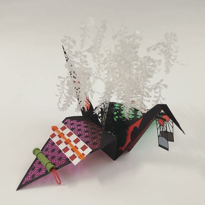 Wait, This Artist Turns Paper Into Insane 3D Sculptures That Will Blow Your Mind!