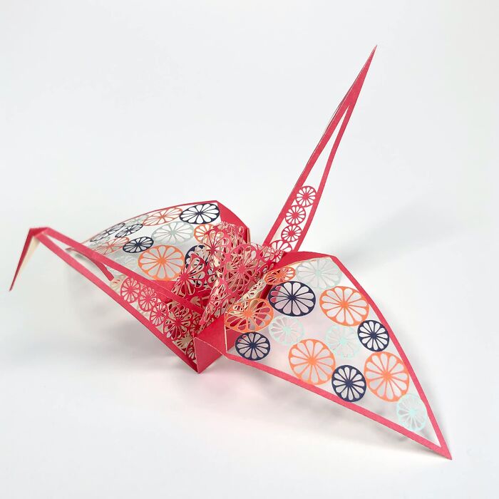 Wait, This Artist Turns Paper Into Insane 3D Sculptures That Will Blow Your Mind!